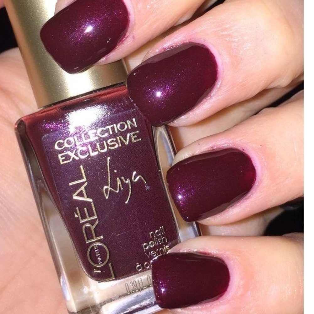 L'Oreal Paris Collection Exclusive Nail Polish Liya's Red 723 Deep Ruby Shimmer